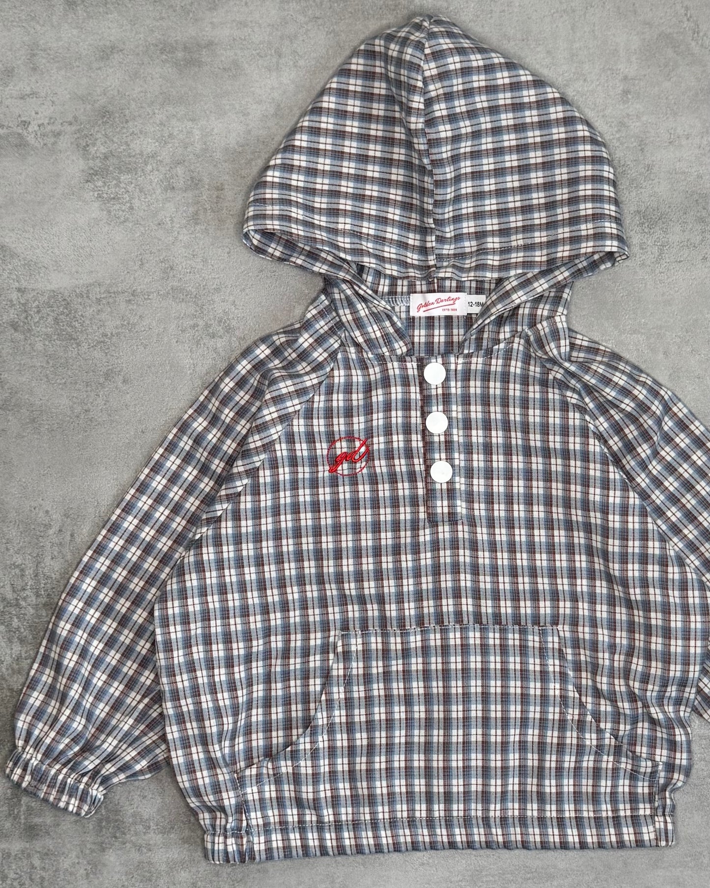 Lightweight check pullover