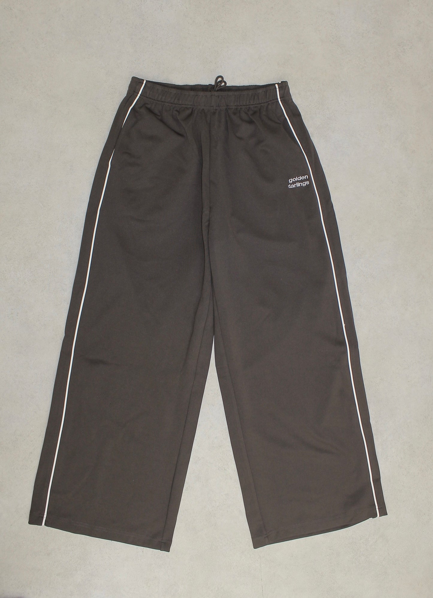 Women’s wide-leg track pants